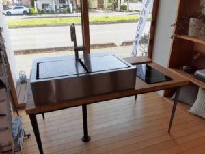 ショールーム内観